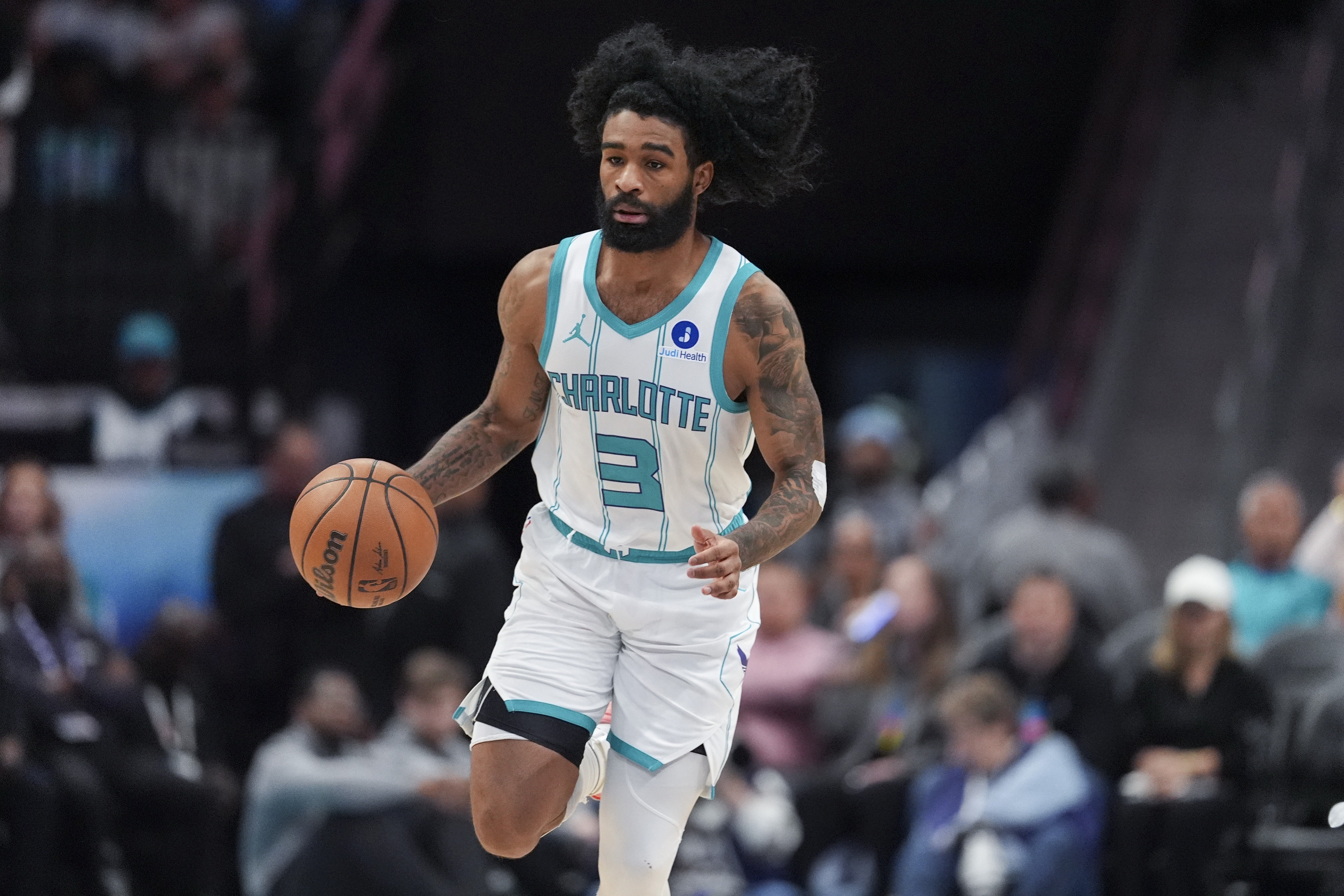 开云下载-16分5助！科比·怀特：教练让我做自己 打得更有侵略性